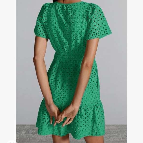 green Summer Short Dress V Neck Short Sleeve A Line Hollow Out Lace Ruffle - Picture 3 of 10